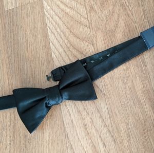 NWT Black Satin Adjustable Bowtie